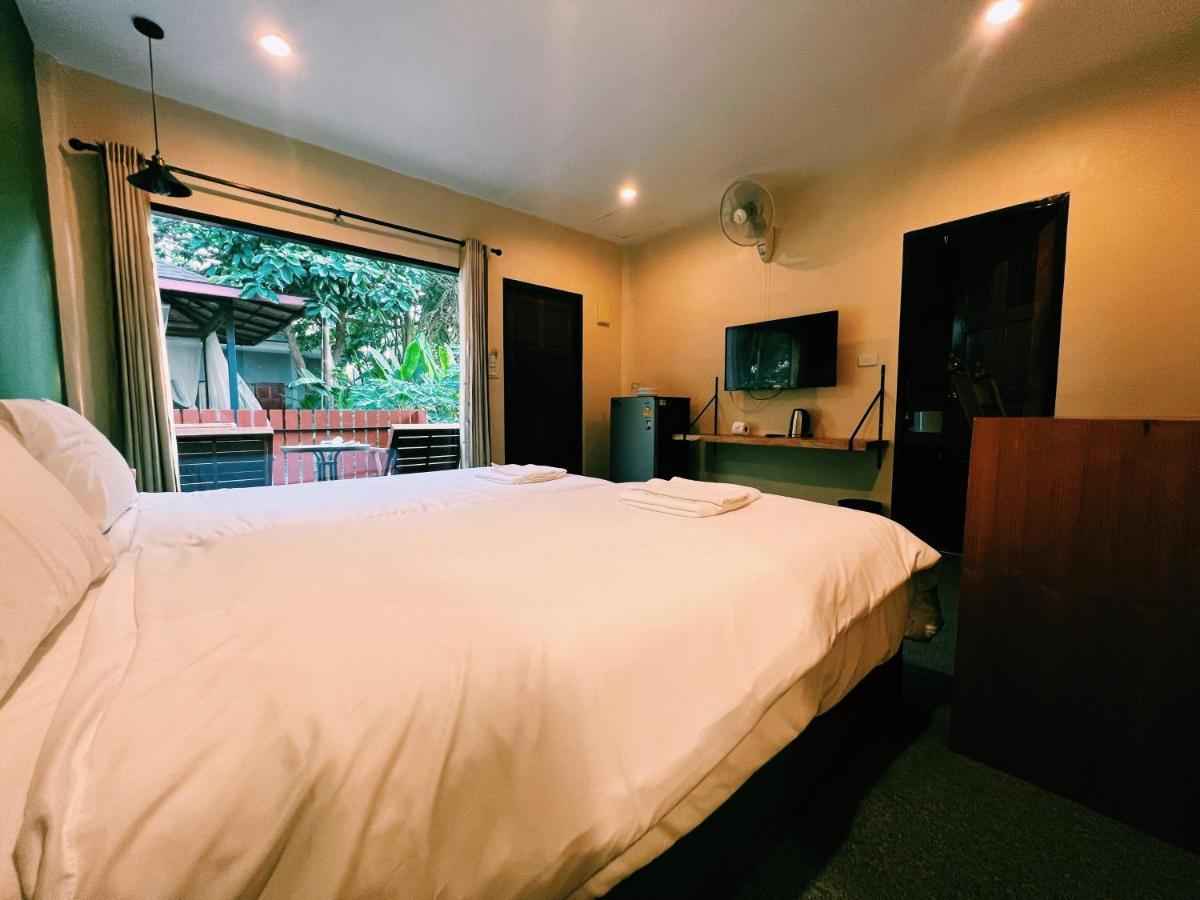 Vivi Hotel Resort Phuket Eksteriør bilde