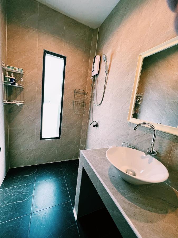 Vivi Hotel Resort Phuket Eksteriør bilde