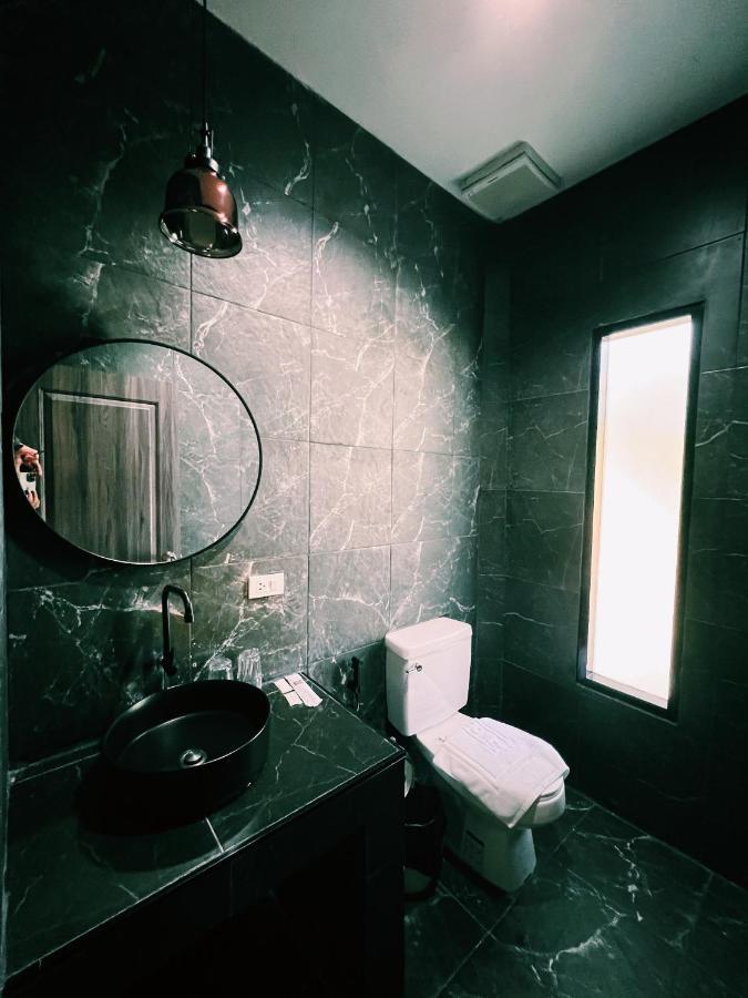 Vivi Hotel Resort Phuket Eksteriør bilde